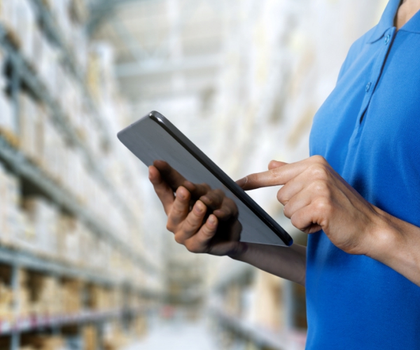 江戸川区の輸送・倉庫請負なら小林倉運株式会社